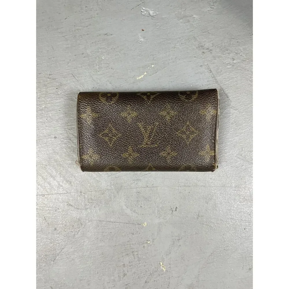 Classic Louis Vuitton Womens Brown Canvas‎ Monogram LV